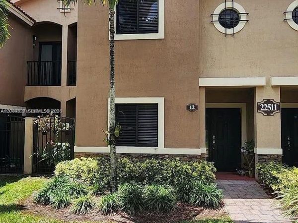22511 SW 88th Pl , Unit 12-24, Cutler Bay, FL 33190