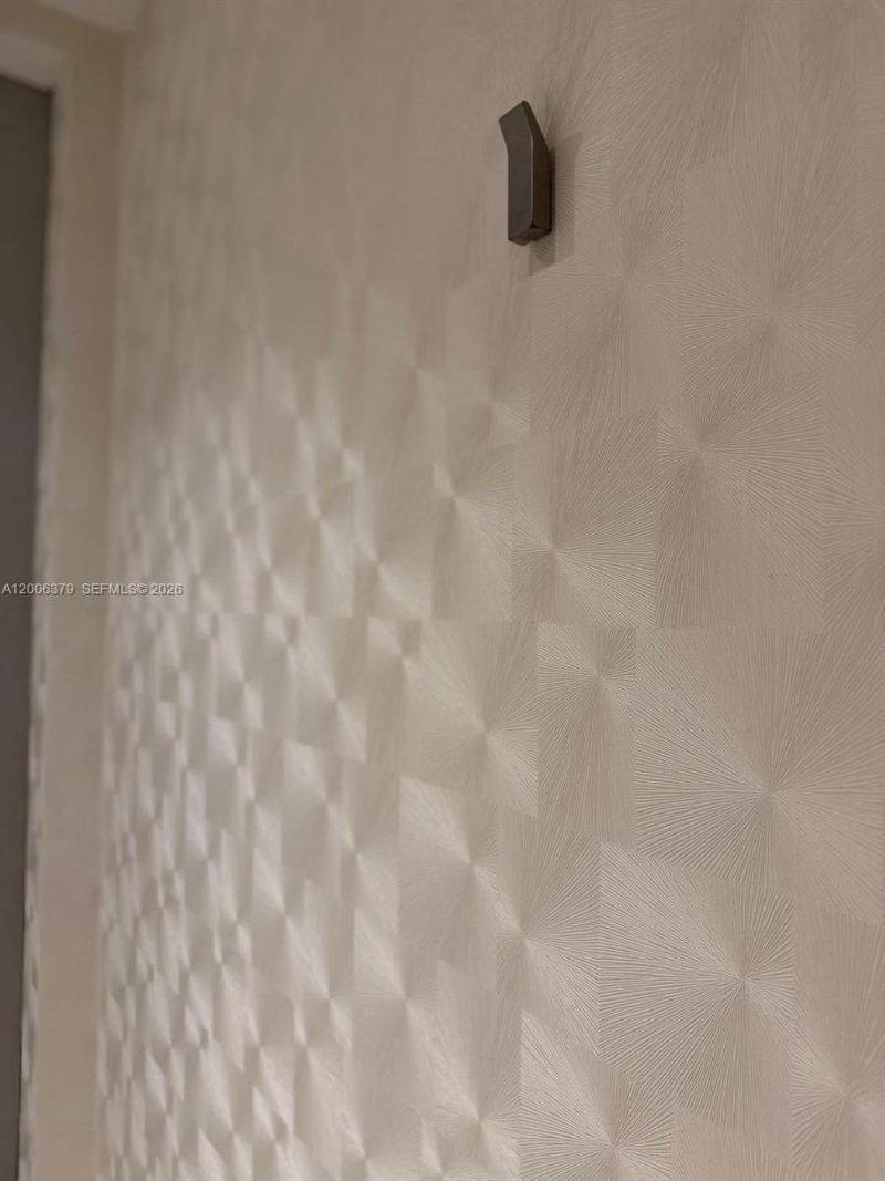 18975 Collins Ave , Unit 304, Sunny Isles Beach, FL 33160 Photo