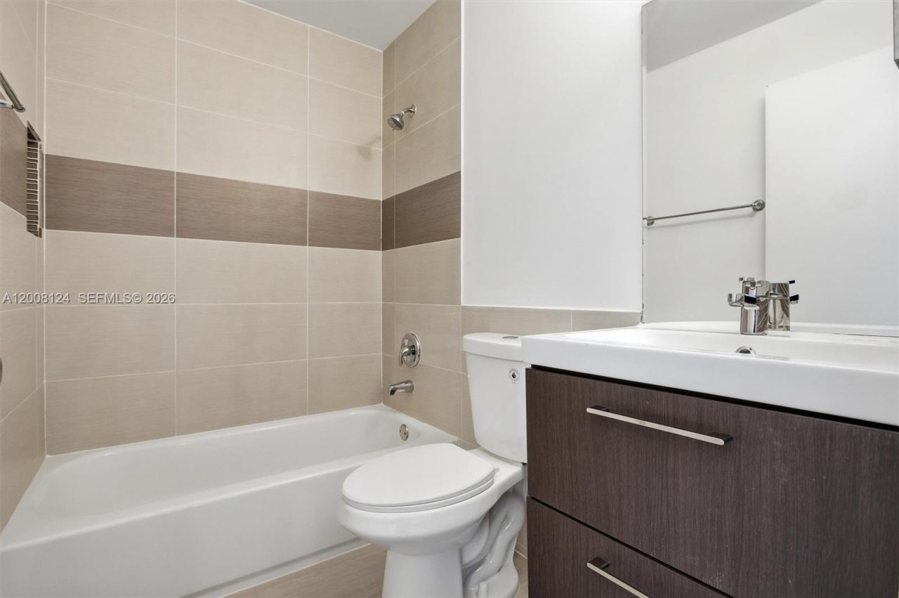 17530 SW 139th Ct , Miami, FL 33177 Photo