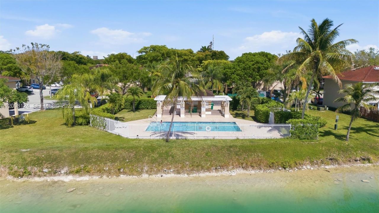 17530 SW 139th Ct , Miami, FL 33177 Photo