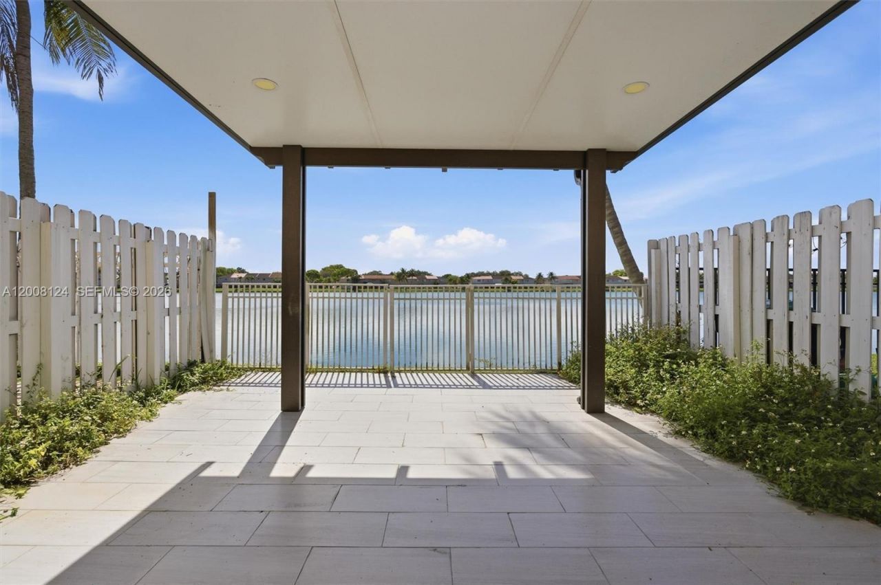 17530 SW 139th Ct , Miami, FL 33177 Photo