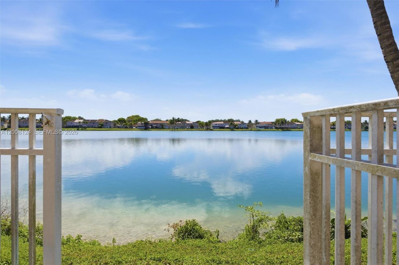 17530 SW 139th Ct , Miami, FL 33177 Photo