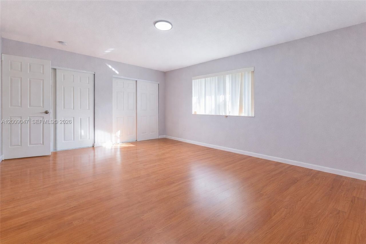 59 SE 3rd Ave, Unit 59, Hallandale Beach, FL 33009 Photo