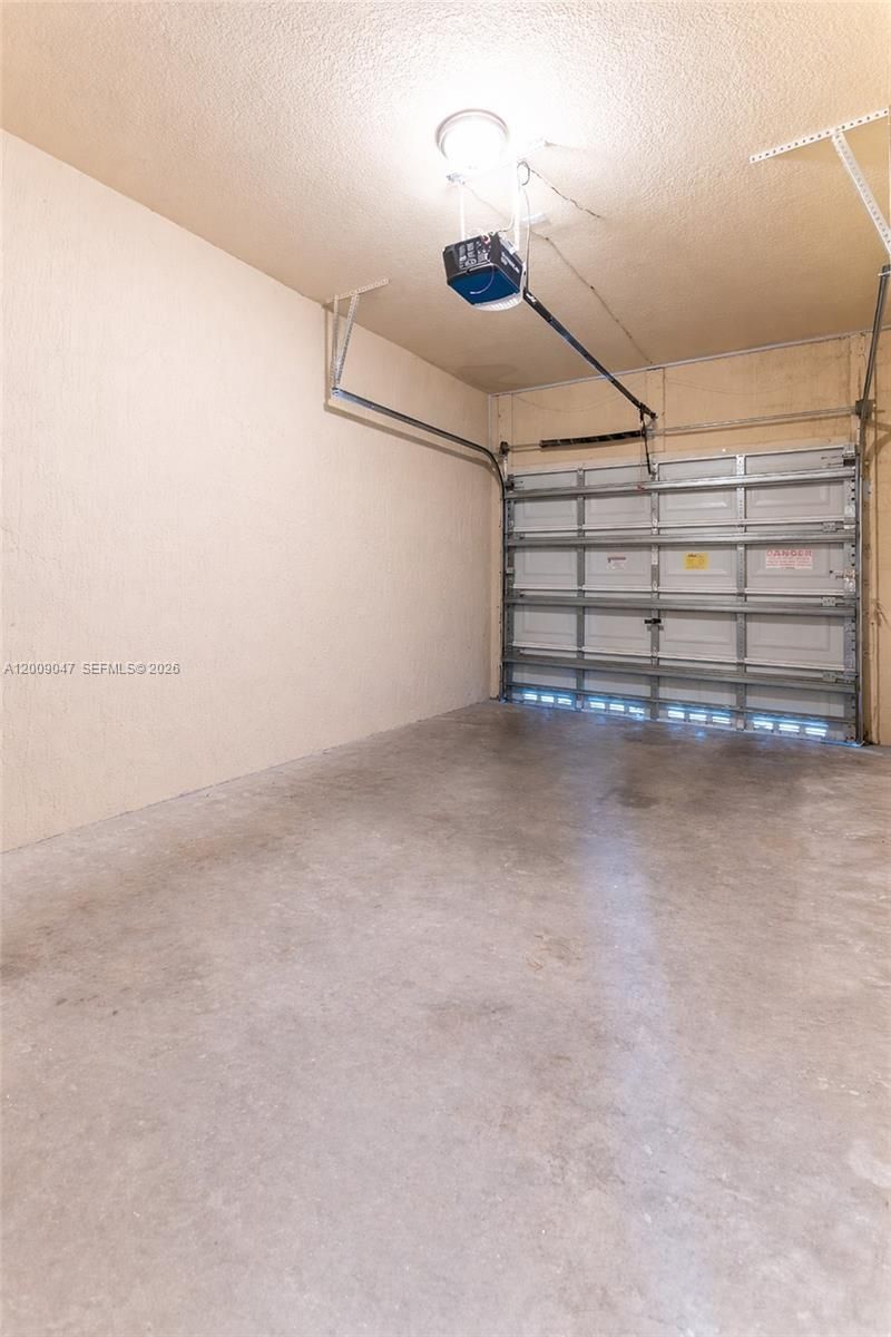 59 SE 3rd Ave, Unit 59, Hallandale Beach, FL 33009 Photo