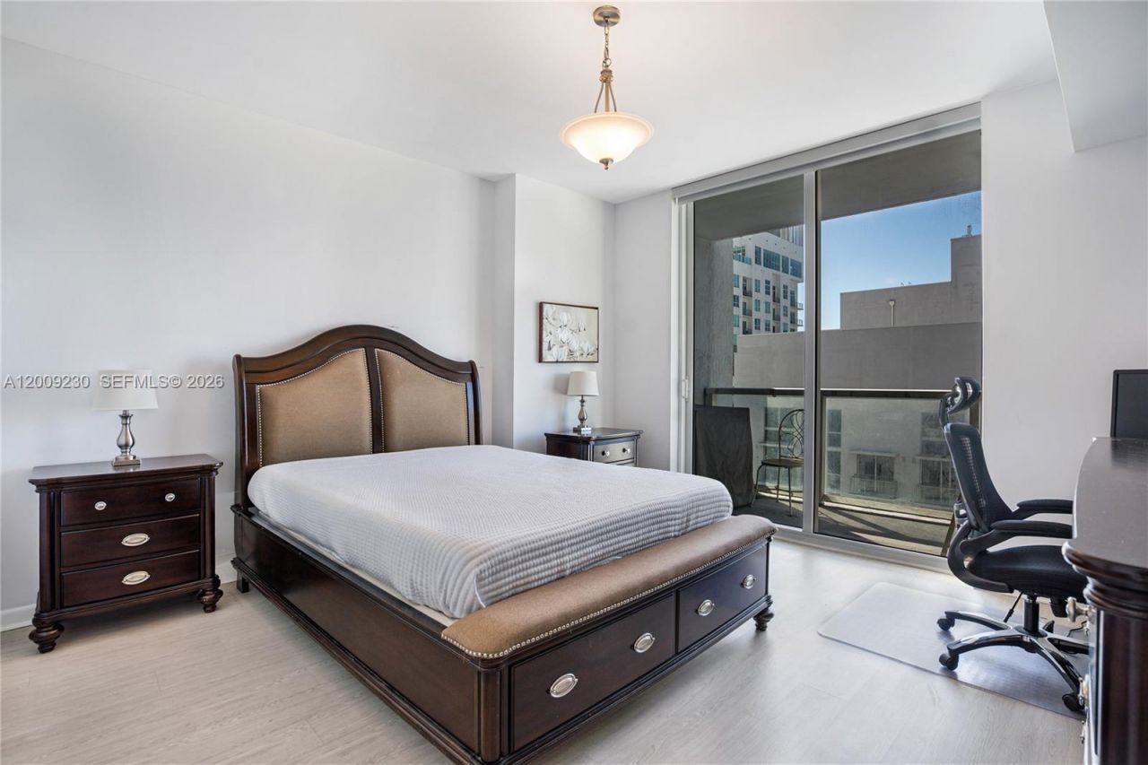 253 NE 2nd St , Unit 3104, Miami, FL 33132 Photo