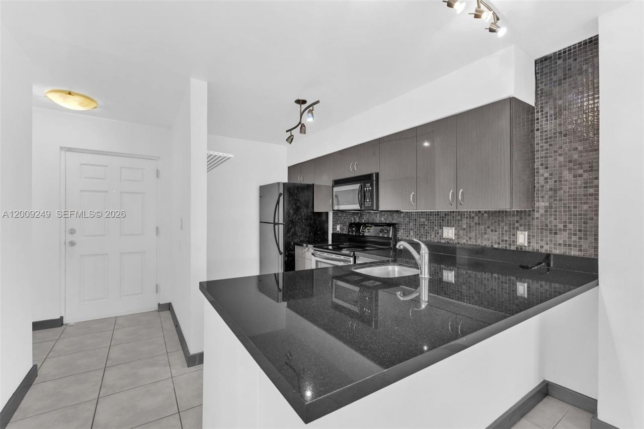 777 NE 62nd St , Unit C508, Miami, FL 33138 Photo