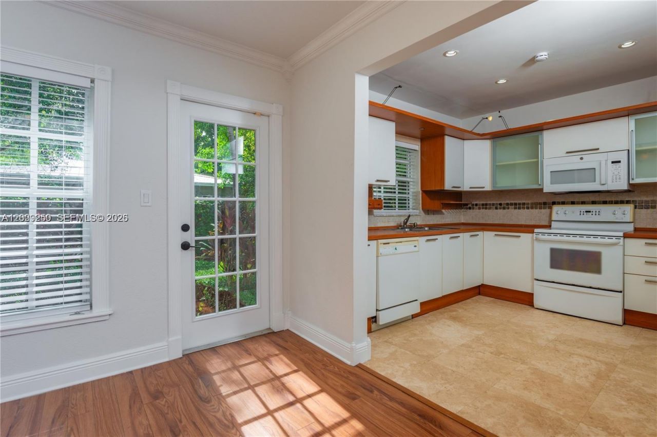 5490 SW 57 Ave , Miami, FL 33155 Photo