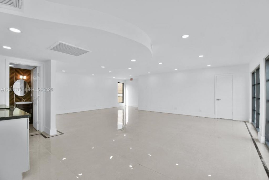 2990 Griffin Rd , Unit 3, Dania Beach, FL 33312 Photo