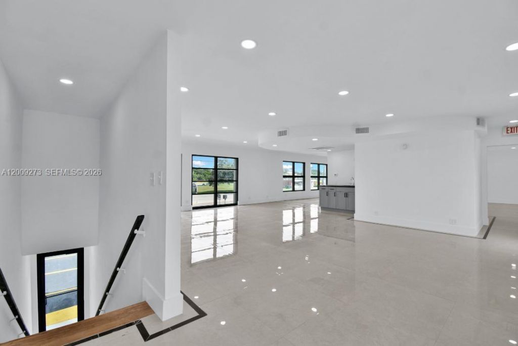2990 Griffin Rd , Unit 3, Dania Beach, FL 33312 Photo