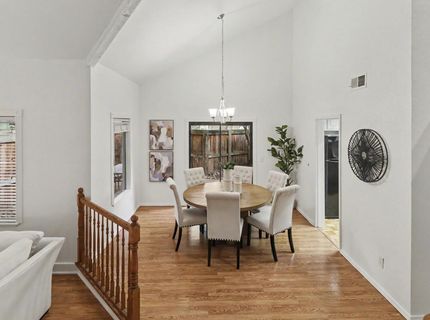 2084 University Park Dr, Sacramento, CA 95825 Photo
