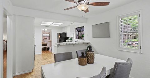 2084 University Park Dr, Sacramento, CA 95825 Photo
