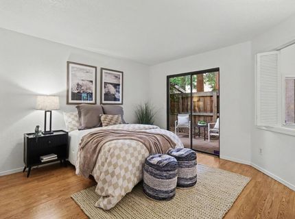 2084 University Park Dr, Sacramento, CA 95825 Photo