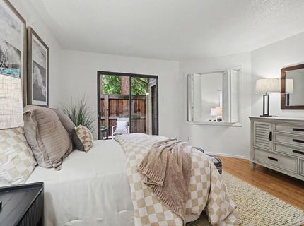 2084 University Park Dr, Sacramento, CA 95825 Photo