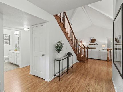 2084 University Park Dr, Sacramento, CA 95825 Photo