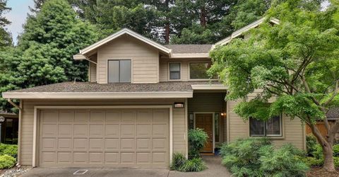 2084 University Park Dr, Sacramento, CA 95825 Photo