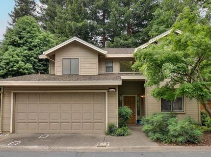 2084 University Park Dr, Sacramento, CA 95825 Photo