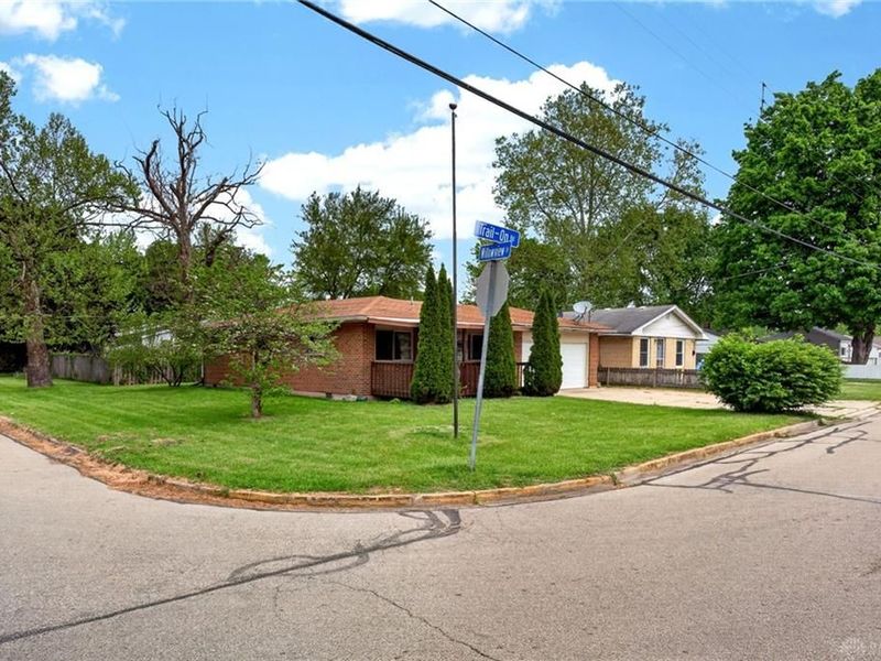 3659 Trail On Road, Moraine, OH 45439 Photo 3