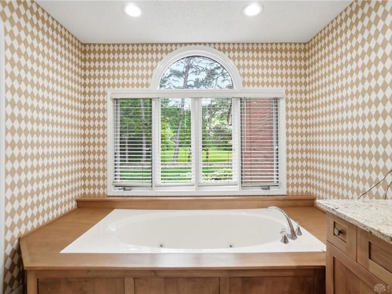 849 Lincoln Woods Court, Kettering, OH 45429 Photo 27