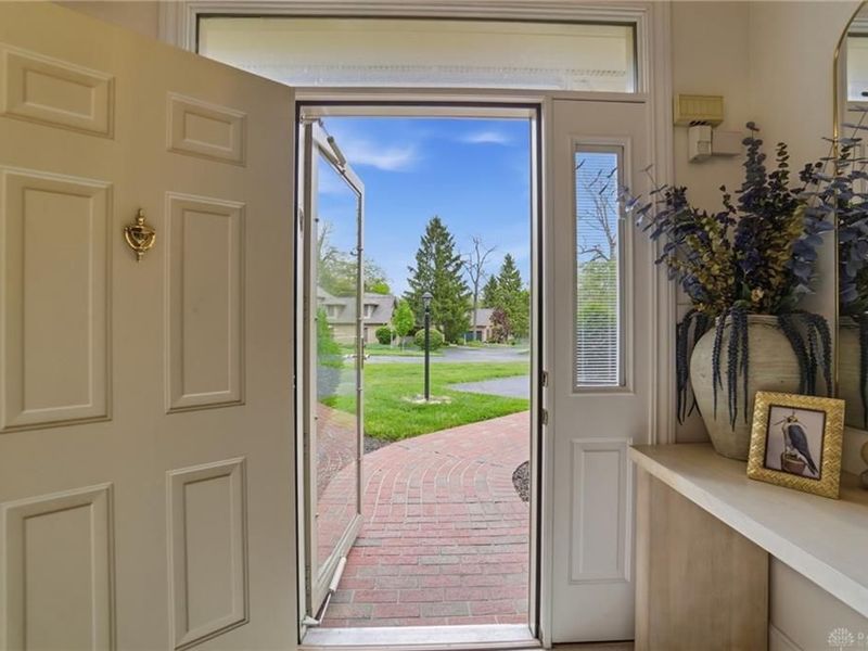 849 Lincoln Woods Court, Kettering, OH 45429 Photo 4