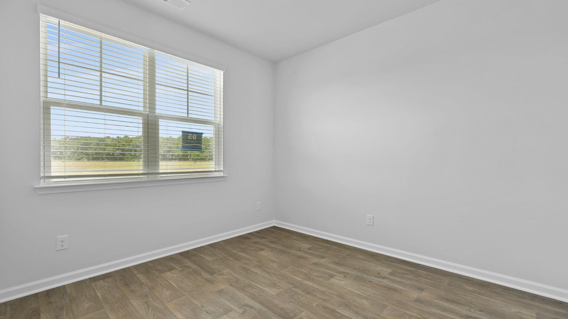135 Brooks Drive Photo 18