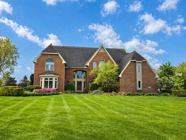 9211 Shadow Brook Drive , Sylvania, OH 43560