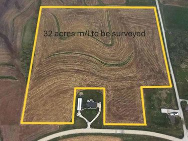 32 ACRES M/L, UNDERWOOD, IA 51576