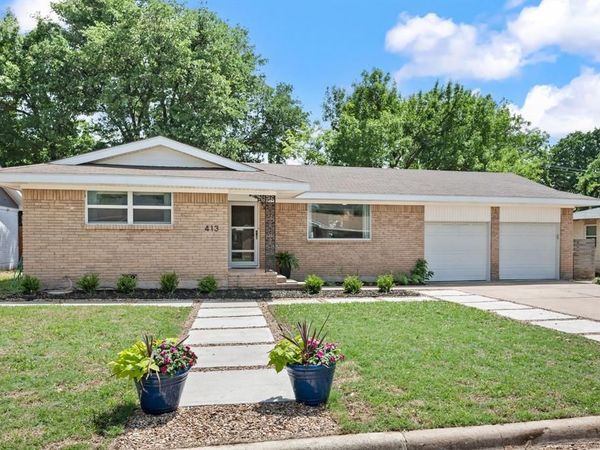 413 Patricia Road, Hurst, TX 76053