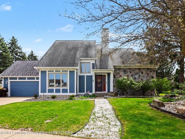 4915 Aspen Drive, Lansing, MI 48917