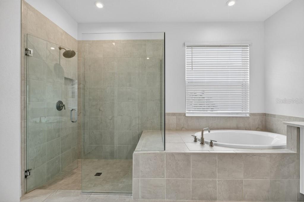 6126 Maidenstone Way, Palmetto, FL 34221 Photo