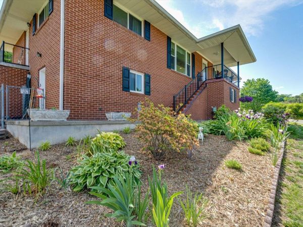 4022 Belvoir Pines Drive, Chattanooga, TN 37412