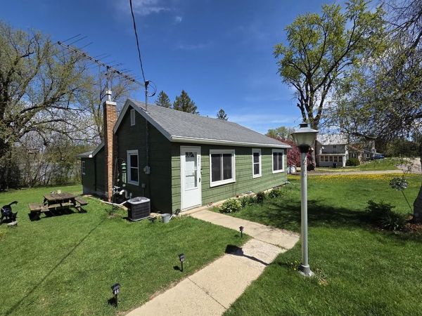 216 Pearl Street, Kingston, WI 53939