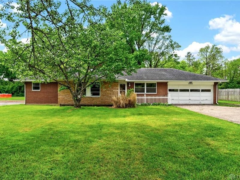 9860 Wolf Creek Pike, Dayton, OH 45426 Photo 1