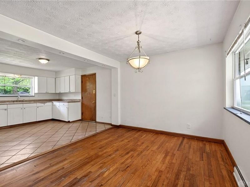 9860 Wolf Creek Pike, Dayton, OH 45426 Photo 24
