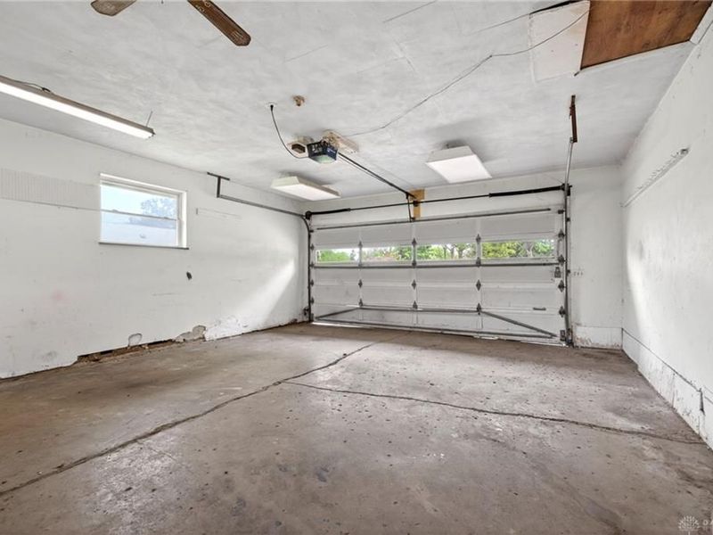 9860 Wolf Creek Pike, Dayton, OH 45426 Photo 29