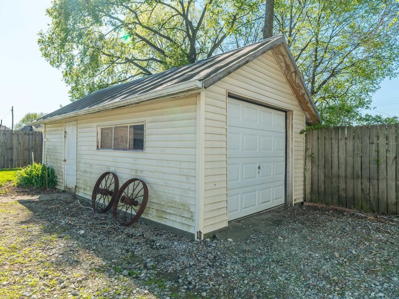 313 E Oakwood Street, Bradford, OH 45308 Photo 19