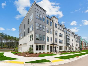 10567 Pleasant Branch Drive, Unit 101, Raleigh, NC 27614