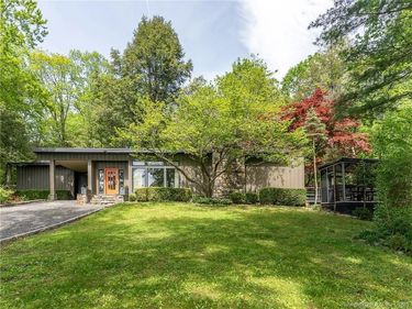 95 Shinar Mountain , Washington, CT 06794