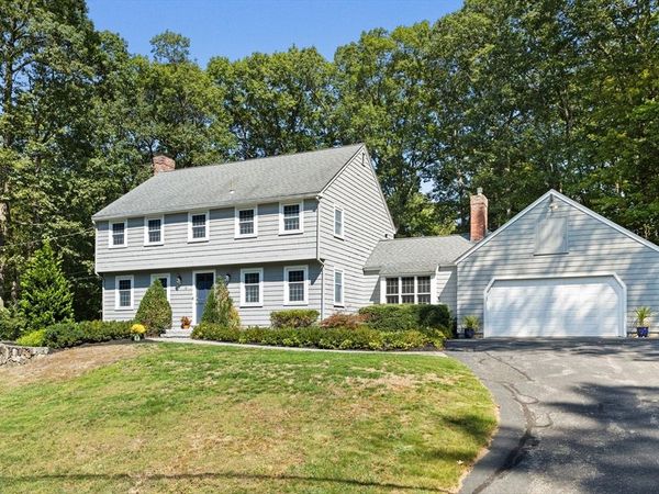 16 Heywood Road, Westford, MA 01886