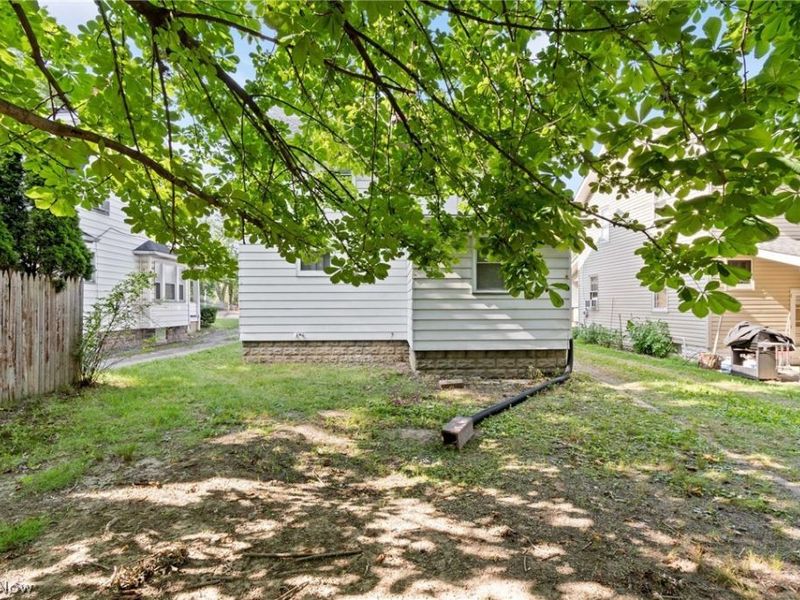 626 E Wilbeth Road, Akron, OH 44306 Photo 24