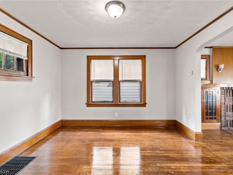 626 E Wilbeth Road, Akron, OH 44306 Photo 5