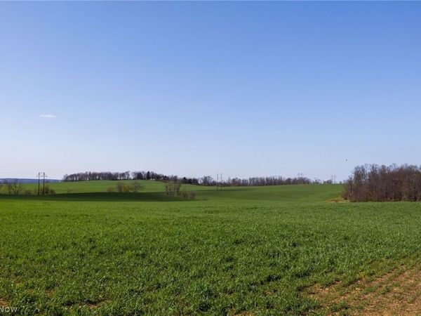 Moreland Rd , Wooster, OH 44691