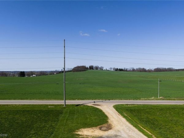 Moreland Rd , Wooster, OH 44691