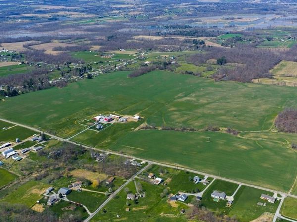 Moreland Rd , Wooster, OH 44691