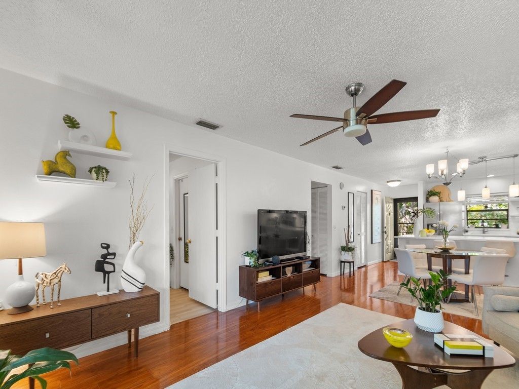 400 18th Street, Unit O-6, Vero Beach, FL 32960 Photo