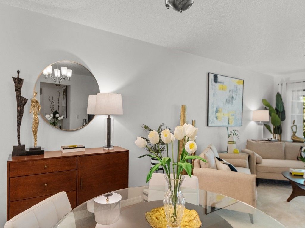400 18th Street, Unit O-6, Vero Beach, FL 32960 Photo