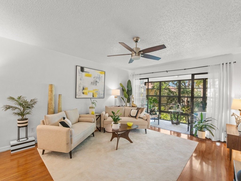 400 18th Street, Unit O-6, Vero Beach, FL 32960 Photo