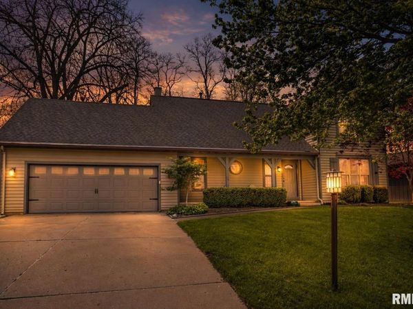 10611 N SLEEPY HOLLOW Road, Peoria, IL 61615