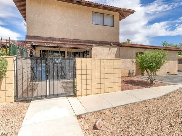 5107 Village Drive, Las Vegas, NV 89142