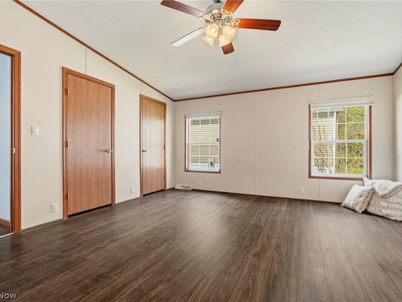 11327 4th Street NE, Magnolia, OH 44643 Photo 15