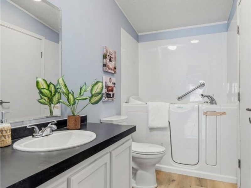 11327 4th Street NE, Magnolia, OH 44643 Photo 23